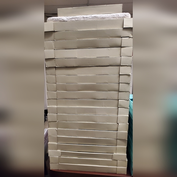 Bee & Willow Large Resin Panel Wild Fern Wall Plaque in White - Picture 5 of 5